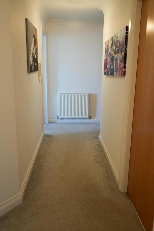 פרסטוויק Modern Apartment Ayr Town Centre מראה חיצוני תמונה